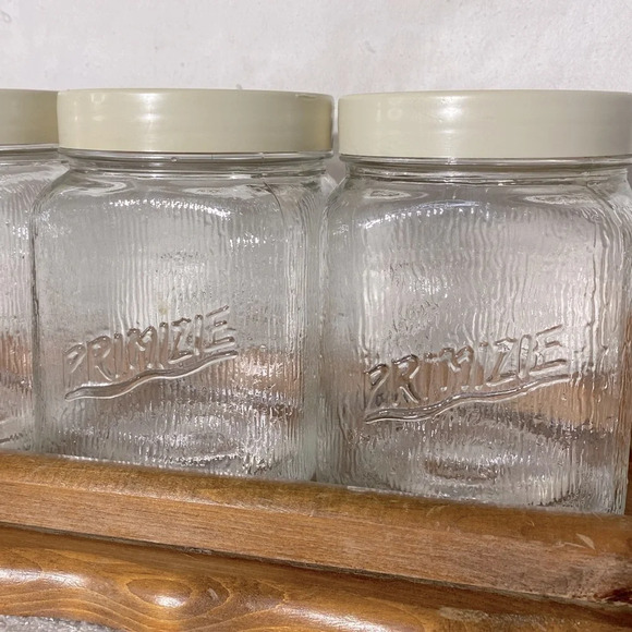 Vintage Primizie Glass Canister Set With Plastic Borgonovo Lids And Wood Tray - Picture 14 of 16